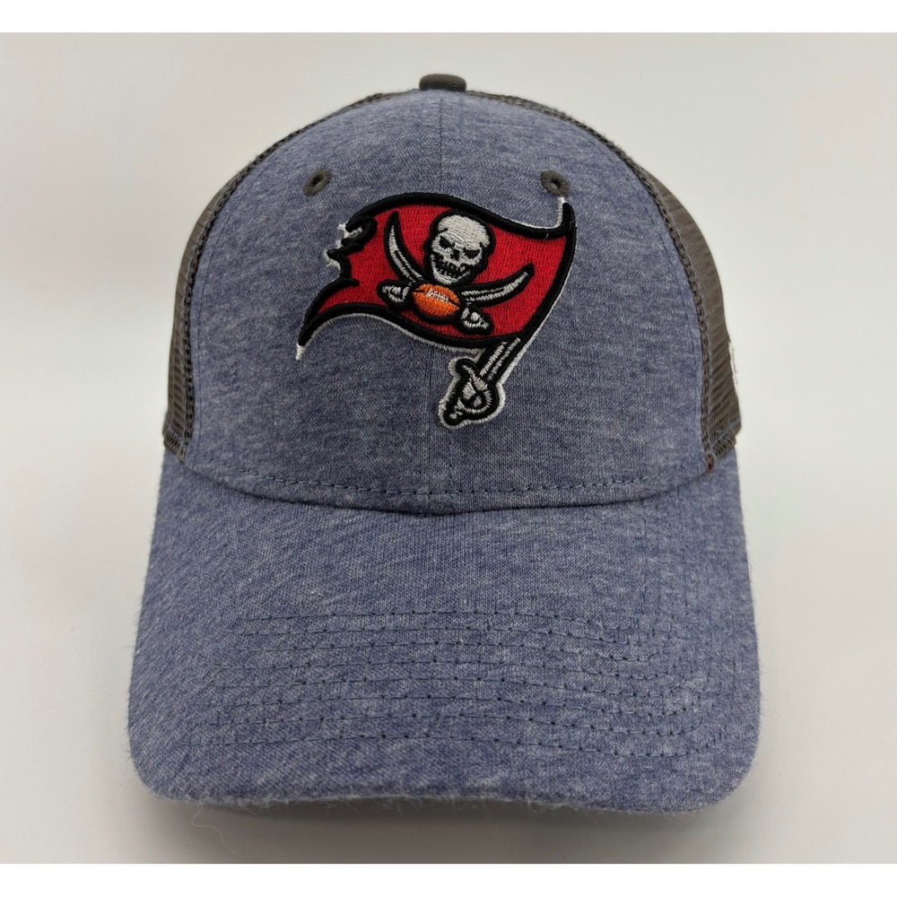 Tampa Bay Buccaneers Hat Women's OSFM New Era 9FORTY Mesh Snapback